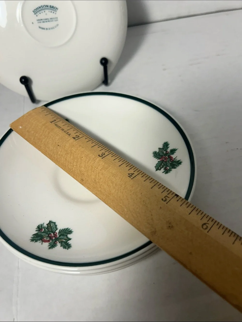 Holiday Holly Saucer Set - White with Green Trim Set of 4